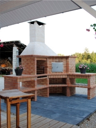 Picture of Brick Barbecue and Wood Fired Oven AV360B