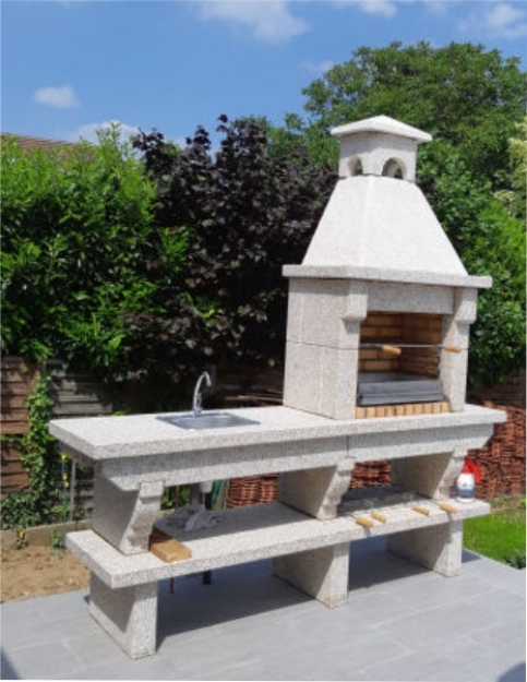 Picture of Natural Stone Barbecue With Sink GR42F
