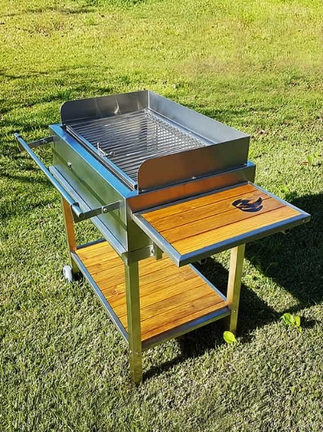 Picture of WEEKEND FLIPPER BARBECUE IN STAINLESS STEEL F200