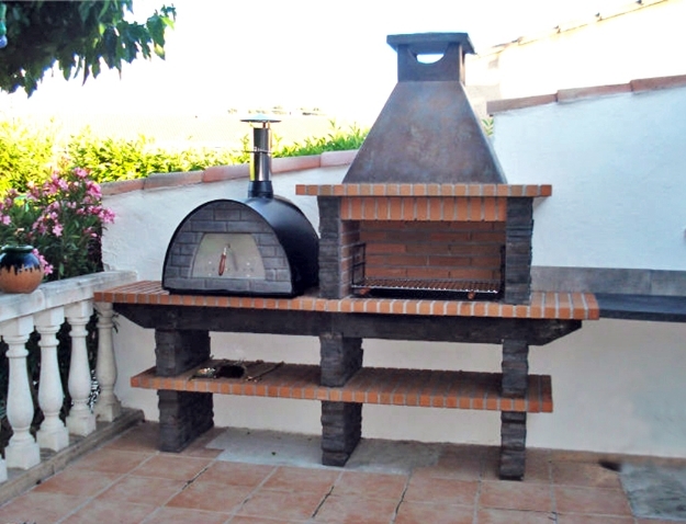 Picture of Outdoor BBQ and Pizza Oven AV240F