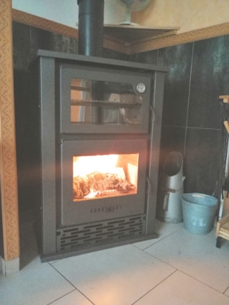 Picture of Portuguese wood stove with Oven DORDOGNE PF028F