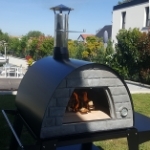 Picture of MOBILE PIZZA OVEN MAXIMUS in Black