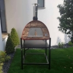 Picture of Wood Pizza Oven Red MAXIMUS ARENA-Black Stand